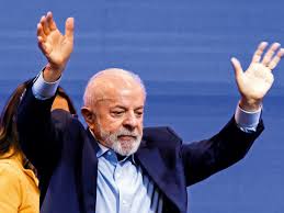 Pesquisa AtlasIntel aponta o nome mais competitivo contra Lula nas eleições