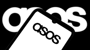 ASOS users receive 'hacked' notification warning bosses of 'leak' - STV News