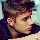 justin bieber Images?q=tbn:ANd9GcSeEa4l8JpKAU2e2xS5QLer29cpWr3L8j5wysftx0Sv1PXpVcpKU5KY5w3B