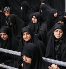عکسی از سحر امامی در شام غریبان پربازدید شد