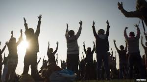 Résultat de recherche d'images pour "stonehenge celebration"