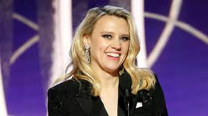 https://screenrant.com/kate-mckinnon-geographic-tongue-medical-condition-explained/