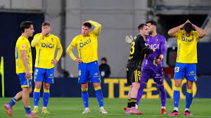 Señor juez: ¿detendrá el derribo del Cádiz CF en crisis?