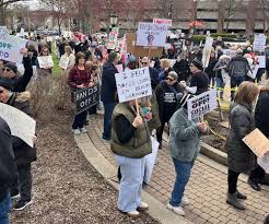 Arlington Heights Examines Response to Larger-Than-Expected Protest