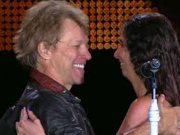 Essa não foi a primeira vez que Rosana Guedes chegou perto de Bon Jovi (Foto - bon-jovi.2