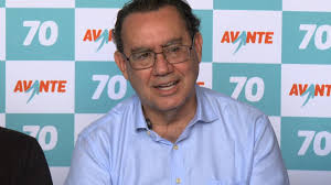 Em agenda no interior de SP, Augusto Cury critica polarização e prega fim do 'torcedor de político'