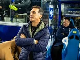 Auxerre vs Marseille: We Dey Expect Fire For De Pitch!