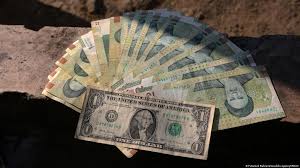 نگرانی از افزایش فشار اقتصادی آمریکا؛ سقوط ارزش ریال