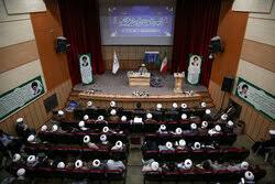 آیین رونمایی و آغاز برپایی جلسات درس اخلاق در مساجد استان قم