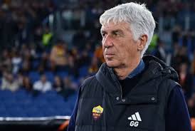 La Gazzetta lascia immaginare che Di Lorenzo potrebbe rientrare anche prima. Di certo la diagnosi è stata confortante e il club non si è mosso sul mercato.