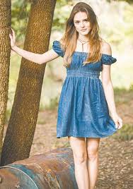 Resultado de imagem para looks de a lei do amor