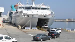 Ceuta: Barcos recuperan operaciones a las 2:30 mientras alerta amarilla persiste por viento y fenómenos costeros