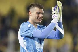 Barcelona pursues Fenerbahce's Croatian goalkeeper Livakovic: Report