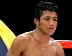 Roman Gonzalez (30-0) vs. Manuel Jimenez (11-2-1). Boxing360′s Pick: Even more of a tune-up. - gonzalez34535