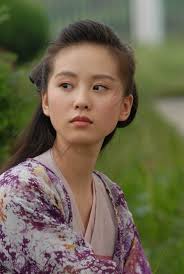 Mu NianCi: The tragic, adopted daughter of Yang TieXin, which makes her the adopted sister of Yang Kang. - U1735P28T3D1186879F326DT20060804162901