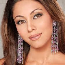 Name: Gauri Khan. Date of Birth: Thursday, October 08, 1970. Time of Birth: 12:00:00. Place of Birth: New Delhi. Longitude: 77 E 12. Latitude: 28 N 36 - GAURI-KHAN-horoscope