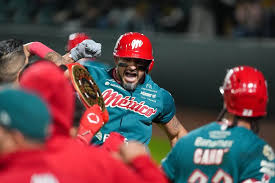 Diablos rojos están de vuelta y a un triunfo del empate ante pericos