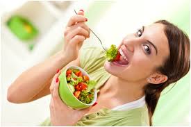 BAHAYA!!! 5 Hal yang Tidak Boleh Dilakukan Setelah Makan