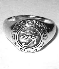 Résultat de recherche d'images pour "bague magique"