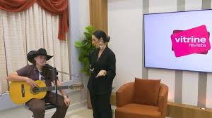 Anna Viola revela trajetória na música sertaneja e paixão pela viola