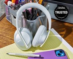 Earplugs and noisecanceling headphones for long flights