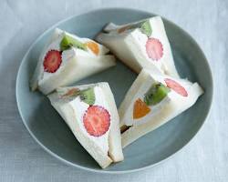 フルーツサンドの画像