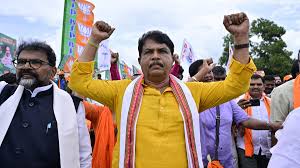 BJP terms Karnataka CM’s aerial survey a photo shoot; demands special package of ₹10,000 crore for flood-hit region