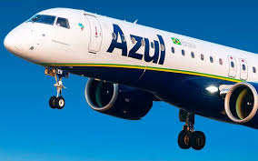 Avião da Azul com destino a Manaus declara emergência e retorna para Viracopos