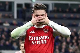 Viktor Gyokeres eleito melhor jogador da 27.ª jornada da Premier League