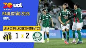 Gustavo Gomez lidera Palmeiras a mais um título e quebra recorde no clube