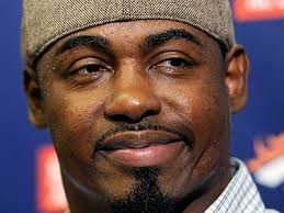 Former Eagles great Brian Dawkins was once a Dallas Cowboys fan. You read it right. - 090512_brian_dawkins_400