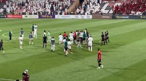 تصرف جحفلي أمام الجماهير يشعل اشتباكات عقب لقاء الرائد والفيصلي.. فيديو