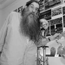 Morre Nelsinho, filho de Nelson Rodrigues e criador do Bloco dos Barbas, aos 79 anos