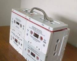 Jewelry box made out of VHS cassette