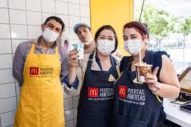 McDonald's Llega a Bello: Empleo Juvenil y Restaurante 24 Horas