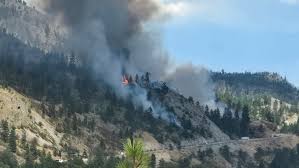 Wildfire Near Kelowna Forces Full Closure of Highway 97