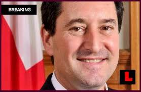 LOS ANGELES (LALATE) – Montreal Mayor Michael Applebaum has been arrested along with Jean-Yves Bisson and Saulie Zajdel. A live news conference is set this ... - Michael-Applebaum-Arrested