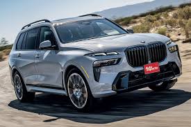 Teste: BMW X7 é SUV gigante de R$ 1 milhão que até estaciona sozinho