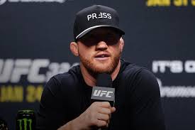 Justin Gaethje e Paddy Pimblett mostram confiança em Coletiva de Imprensa do UFC 324
