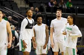 Minnesota Gophers Battle Oregon Ducks: Can They Break Their Skid?