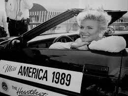 Image result for gretchen carlson  valedictorian