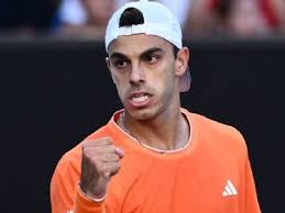 Cerúndolo into last 16, ‘Argentomania’ at Australian Open 2026