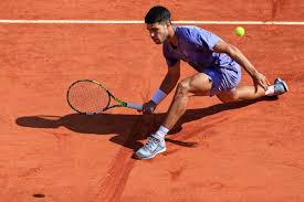 Alcaraz Advances to Face In-Form Fils on Tough Day for Seeds at Monte Carlo Masters