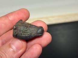 Wanderer auf Mallorca findet 2.500 Jahre alten Stierkopf aus Bronze