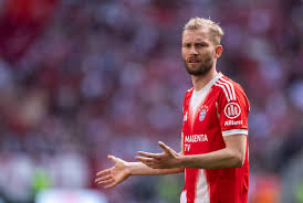 Konrad Laimer's Contract Negotiations Stall Amidst Financial Disagreement