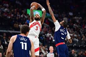 Com a visita dos Pelicans, os Raptors precisam de uma sequência de vitórias para garantir uma vaga entre os seis primeiros colocados nos playoffs.