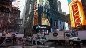 NYC Stays Wet As Showers And Thunderstorms Move Through