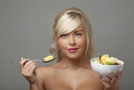 Résultat de recherche d'images pour "laughing at salad"