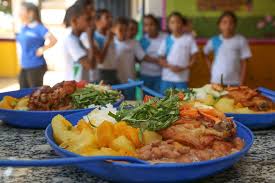 Resultado de imagem para imagens de merenda escolar de qualidade