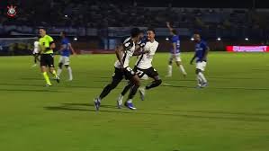 PSG back to winning ways with three-goal rout of Nantes